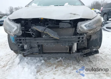 2025 Nissan Versa 1.6 Sv z USA, uszkodzony, nr VIN 3N1CN8EV3SL868553
